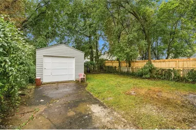 1013 Celina Avenue, Akron, OH 44307 - Photo 30