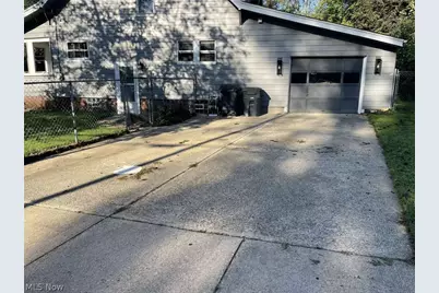 1273 Pondview Avenue, Akron, OH 44305 - Photo 8