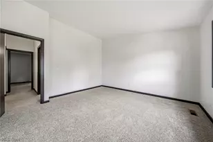 7029 Woodthrush Dr, Painesville, OH 44077 - Photo 30