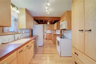 2385 Valley Rd, Salem, OH 44460 - Photo 10