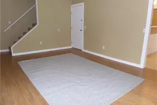 231 S Vine St, Medina, OH 44256 - Photo 2