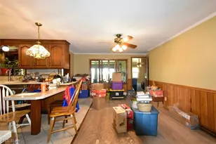 714 Sunset Dr, Lisbon, OH 44432 - Photo 10