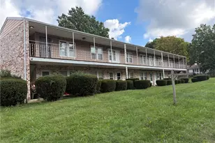 811 E Wilbeth Rd, Akron, OH 44306 - Photo 1