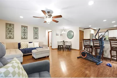 512 7th Street, Fairport Harbor, OH 44077 - Photo 14