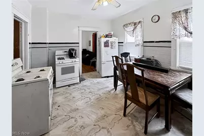 10001 Stoughton Avenue, Loveland, OH 44104 - Photo 28
