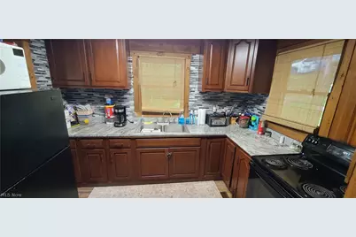 33560 Hilltop Drive, Piedmont, OH 43983 - Photo 10