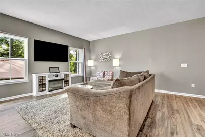 1634 Cypress Court, Stow, OH 44224 - Photo 8