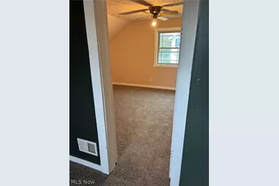 241 McKinley Avenue, Newcomerstown, OH 43832 - Photo 36