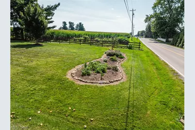 6052 County Road 201, Millersburg, OH 44654 - Photo 8