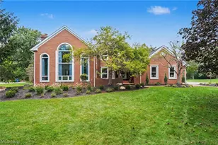 207 N Hayden Pkwy, Hudson, OH 44236 - Photo 1