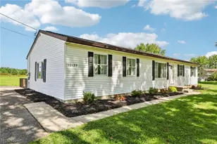 10139 Minyoung Rd, Ravenna, OH 44266 - Photo 2
