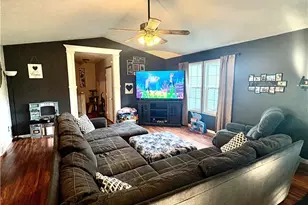 169 Kingsville Way, Roaming Shores, OH 44084 - Photo 8