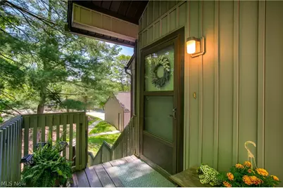 2153 Pinebrook Trail, Cuyahoga Falls, OH 44223 - Photo 2