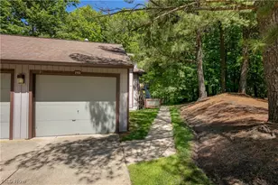 2153 Pinebrook Trail, Cuyahoga Falls, OH 44223 - Photo 36