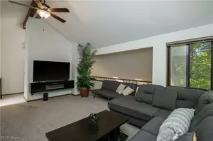 2153 Pinebrook Trail, Cuyahoga Falls, OH 44223 - Photo 28