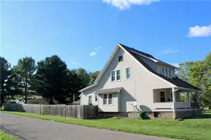 306 S Hazelwood Ave, Youngstown, OH 44509 - Photo 2