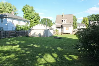306 S Hazelwood Avenue, Youngstown, OH 44509 - Photo 26