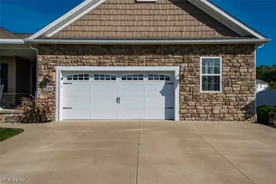 6188 Cartage Avenue NW, Canal Fulton, OH 44614 - Photo 4