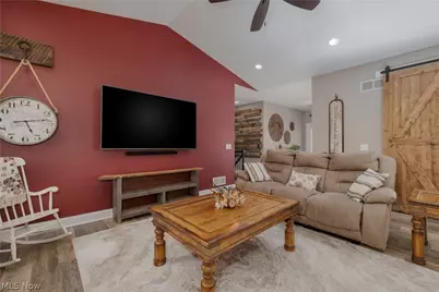 6188 Cartage Avenue NW, Canal Fulton, OH 44614 - Photo 18