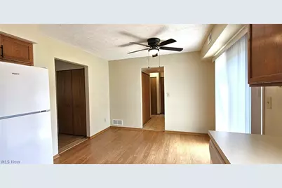 782 Orchard Street #3, Wadsworth, OH 44281 - Photo 6