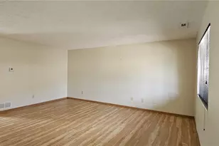 782 Orchard St, Wadsworth, OH 44281 - Photo 2