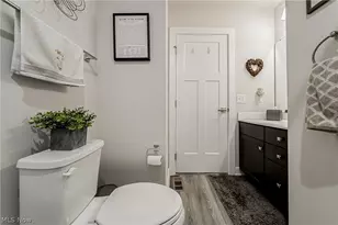 34691 Legends Way, Grafton, OH 44044 - Photo 20