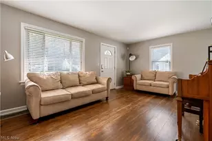 2909 33rd St NE, Canton, OH 44705 - Photo 6