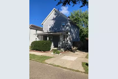 134 8th Street NE, New Philadelphia, OH 44663 - Photo 2
