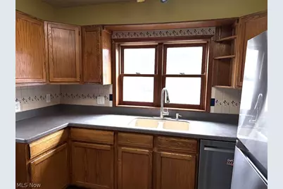 835 Albemarle Avenue, Cuyahoga Falls, OH 44221 - Photo 10