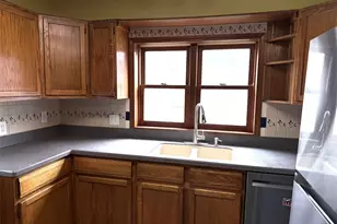 835 Albemarle Ave, Cuyahoga Falls, OH 44221 - Photo 10