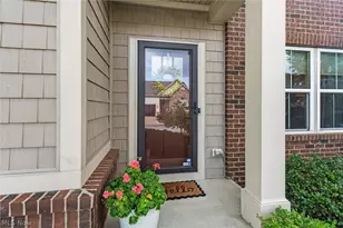 10174 Colton Ave, Concord Twp, OH 44077 - Photo 4