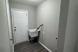 1926 Hancock St, Lorain, OH 44052 - Photo 10