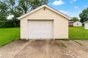 1625 Everett Ave, Youngstown, OH 44514 - Photo 14