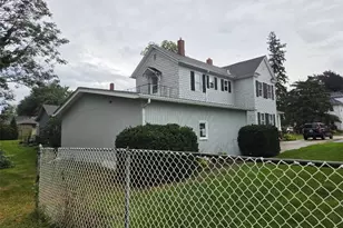 158 Lincoln St, Amherst, OH 44001 - Photo 4