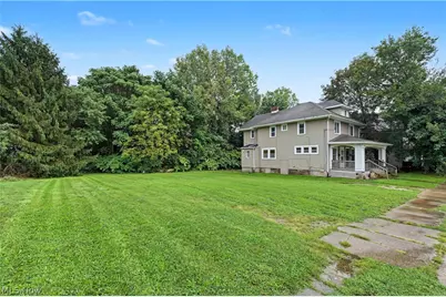 49 & 51 N Valley Street, Akron, OH 44303 - Photo 2