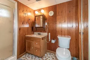 30140 Regent Rd, Wickliffe, OH 44092 - Photo 20