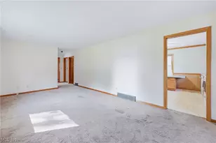 927 Barclay Ave, Salem, OH 44460 - Photo 8