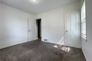 1731 Thornapple Ave, Akron, OH 44301 - Photo 8