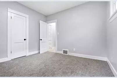 12000 Soika, Loveland, OH 44120 - Photo 30
