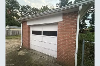 11911 Longmead Avenue, Loveland, OH 44135 - Photo 6