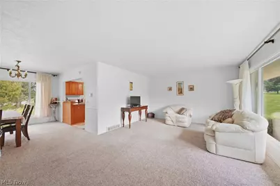 3707 Dauphin Drive NE, Canton, OH 44721 - Photo 2