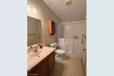 3295 Waterside Drive, Akron, OH 44319 - Photo 22
