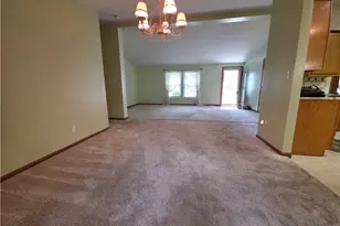 3295 Waterside Dr, Akron, OH 44319 - Photo 12