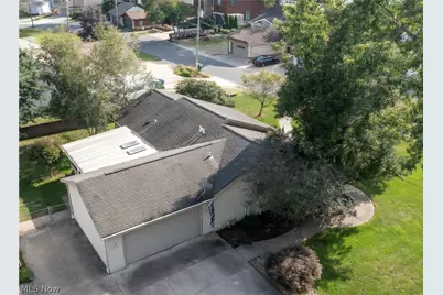 3295 Waterside Drive, Akron, OH 44319 - Photo 4