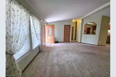 3295 Waterside Drive, Akron, OH 44319 - Photo 8