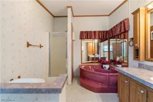 4025 Burke Ave NE, Louisville, OH 44641 - Photo 18