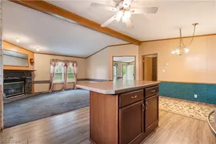 4025 Burke Ave NE, Louisville, OH 44641 - Photo 12