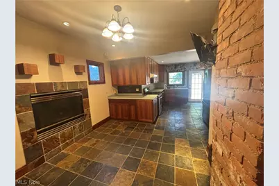 16522 Clifton Boulevard, Oakwood, OH 44107 - Photo 4