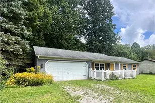 1417 Bennett Rd, Madison, OH 44057 - Photo 4