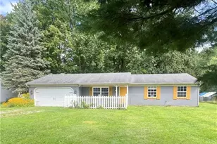 1417 Bennett Rd, Madison, OH 44057 - Photo 2